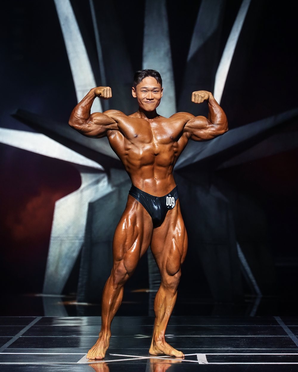 IFBB PRO 조신현 코치